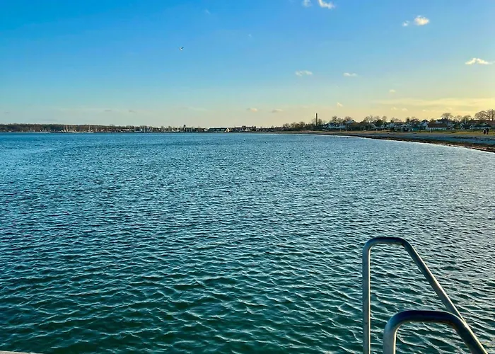 Authentic Cottage 150 M From North Beach Semesterbostad Kerteminde